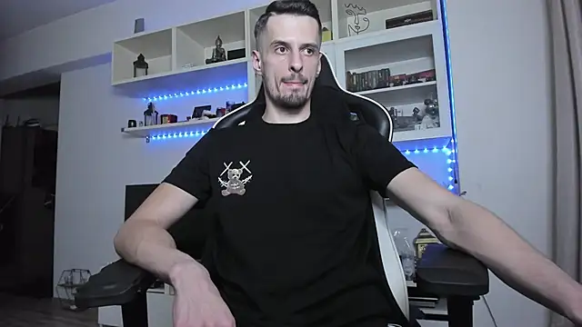 ToddClaytonn's cam snapshot