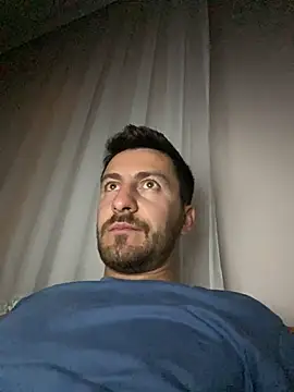 emreedenizzz's cam snapshot