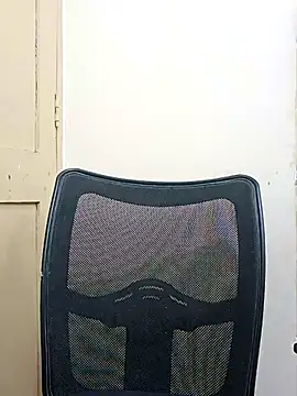 pahadi_bull75's cam snapshot