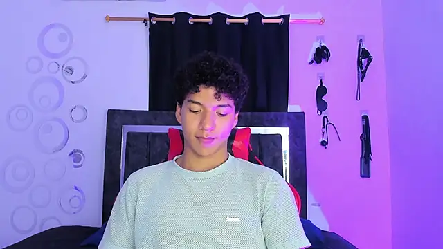 Maximiliano_Khalil's cam snapshot