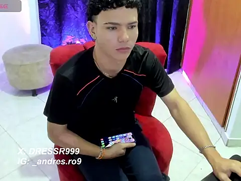 secret_justin7's cam snapshot