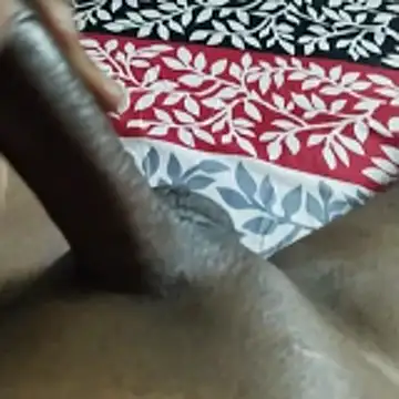 desi_pb02's cam snapshot