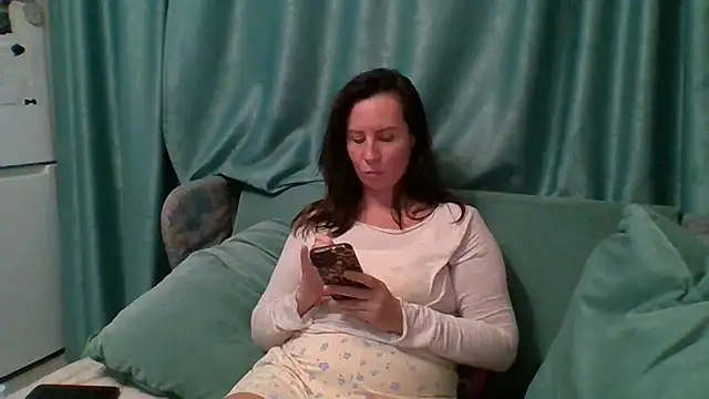 ALICAINWONDERLAND live sex cam