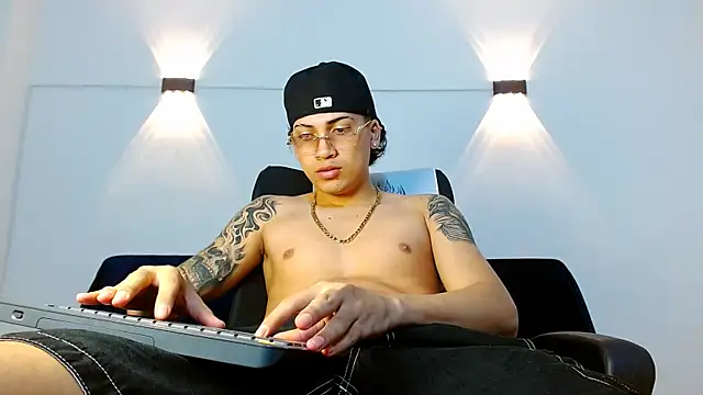 Br4ndxpimm's cam snapshot