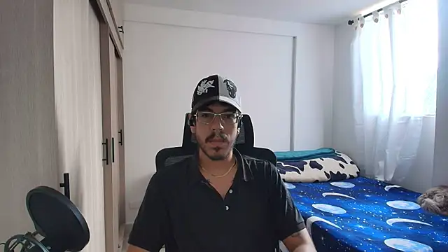 naitt_'s cam snapshot