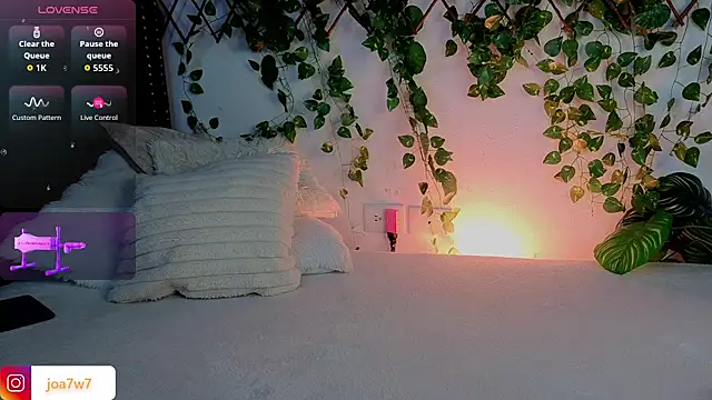 Levii_Ackermann live sex cam