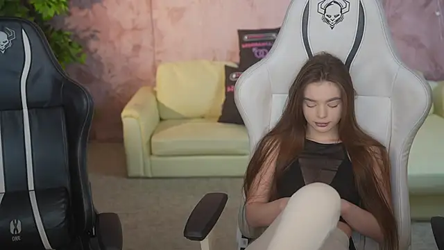 Zlata_Sky live sex cam