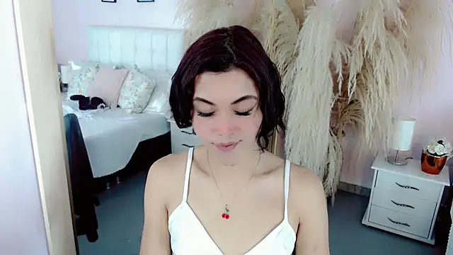 nathalialoes1 live sex cam
