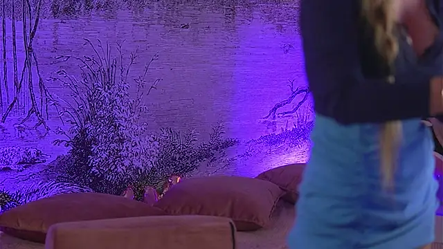 YamiraKim live sex cam