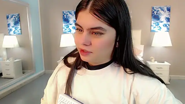 _Maddison_Ivanova_ live sex cam