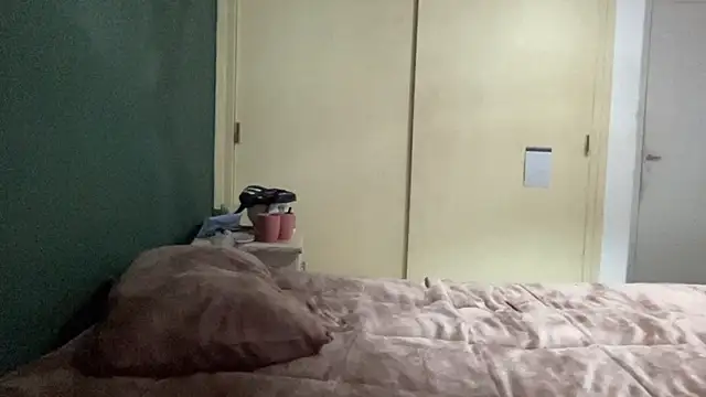 absoluthorrorfield live sex cam