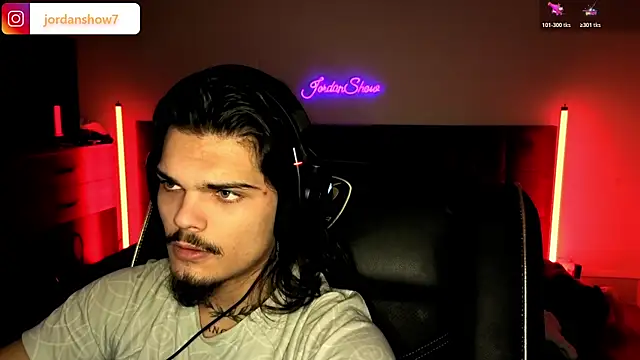 JordanShow live sex cam