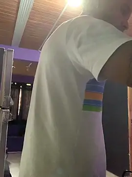 Salomon_koude live sex cam