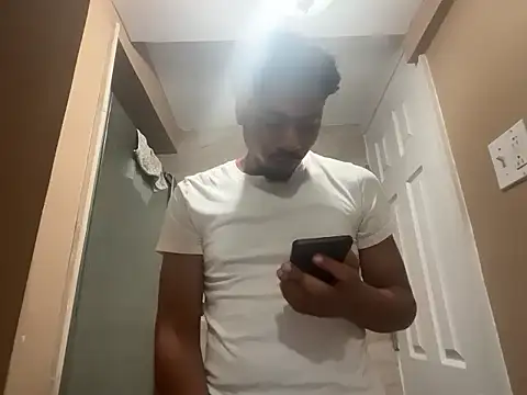 Yungandhungd live sex cam