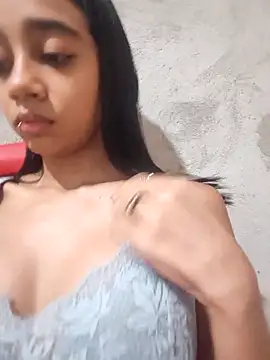 Zoe_Sweett18 live sex cam