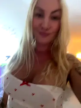 NastyMilf_ live sex cam