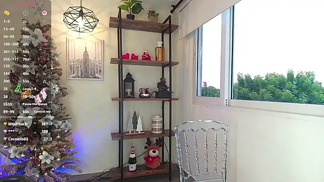 Sassy--Girl live sex cam