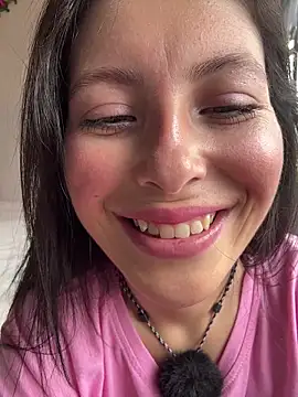 Mia_salinass live sex cam