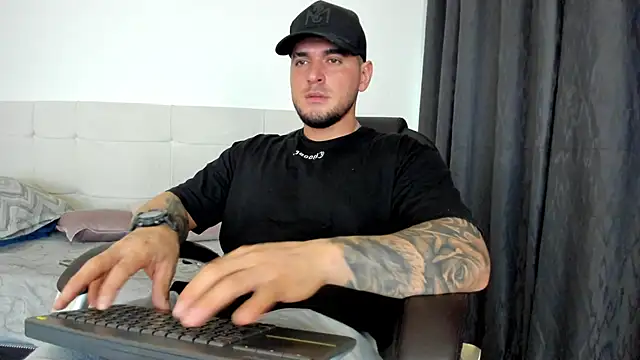 Teilor_Creed live sex cam