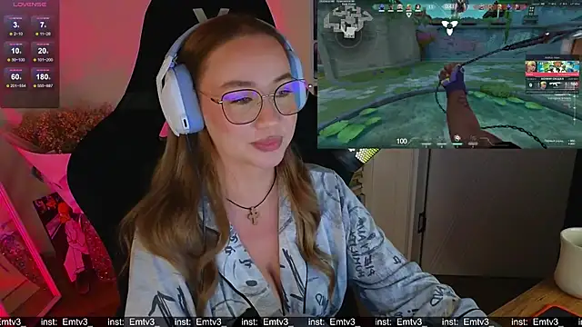 Emili1- live sex cam