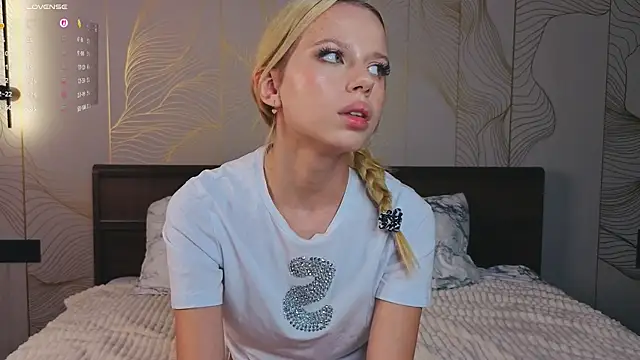 DorisCandelario's cam snapshot