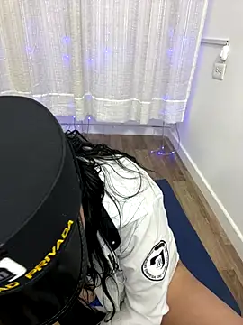 Rosa_Vidal_'s cam snapshot