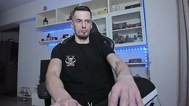 ToddClaytonn's cam snapshot