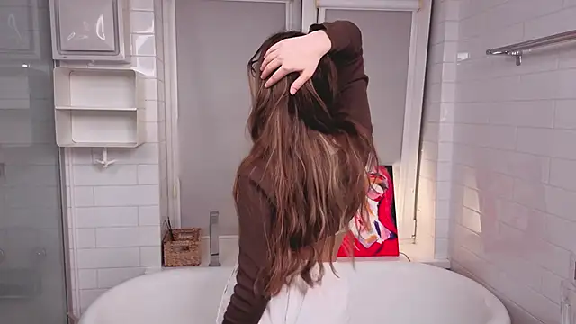 LeenaPuita live sex cam