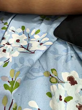 paro22_sex's cam snapshot