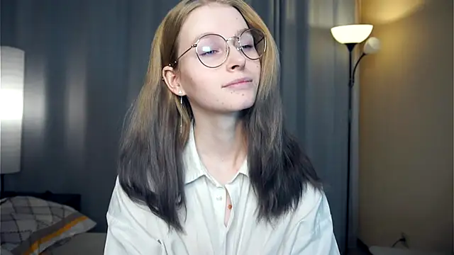 ToyaPletz's cam snapshot