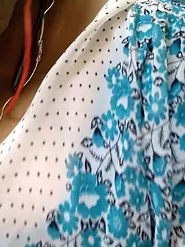 Thanmaya22's cam snapshot