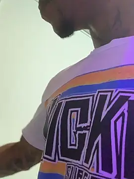 Salomon_koude live sex cam