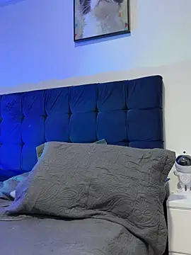 OliverWest04's cam snapshot