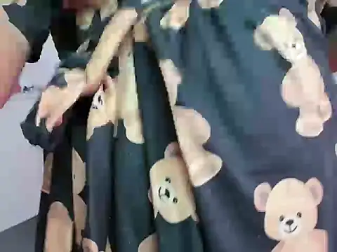 medusa_charity's cam snapshot