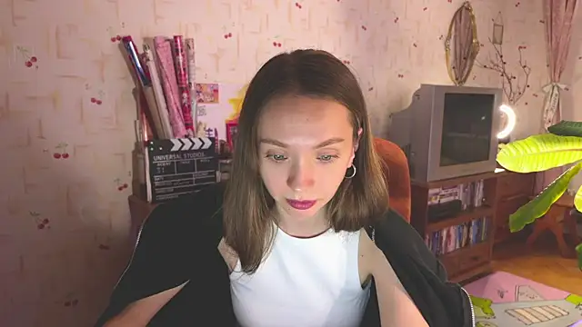 PaulaTisch's cam snapshot