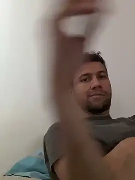 Michaell_Spinelly's cam snapshot