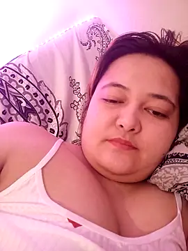 MollyJanette's web cam