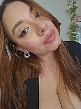 valery_mora's cam snapshot