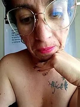 Valentina--1 live sex cam