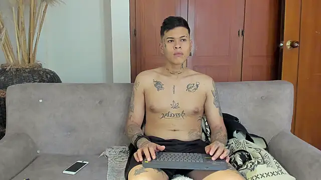jamesinked_ live sex cam
