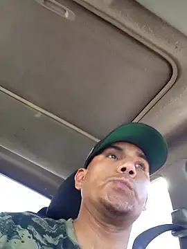 Jaavii69 live sex cam