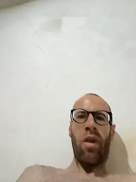 Loverboyxox77's cam snapshot