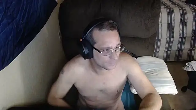 Dubesnackes's cam snapshot