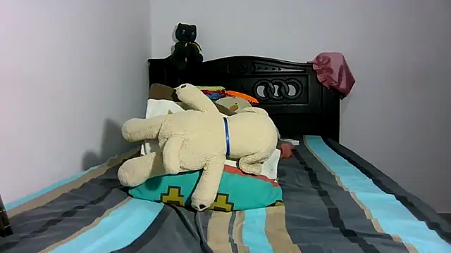 CELESSTESeductora live sex cam