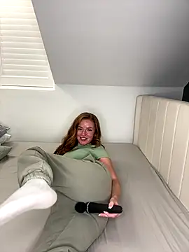 MeganMillerUK's cam snapshot