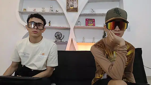 THREE_GUYS_HOT's cam snapshot