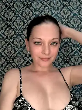 Rapunzel_hairlover's cam snapshot