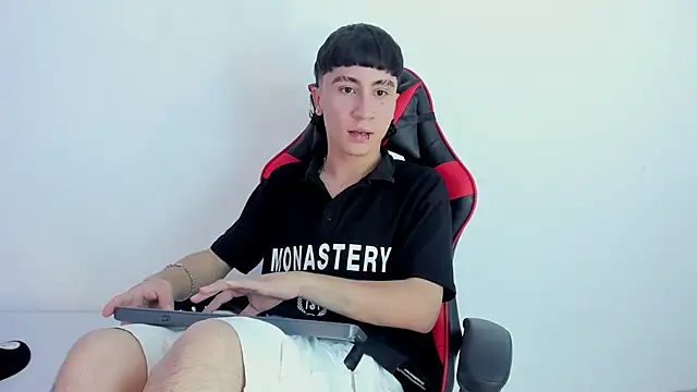 XaanderGrey's cam snapshot