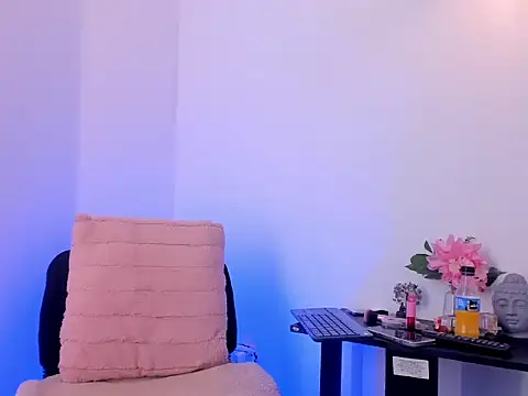 chelseadalea's cam snapshot