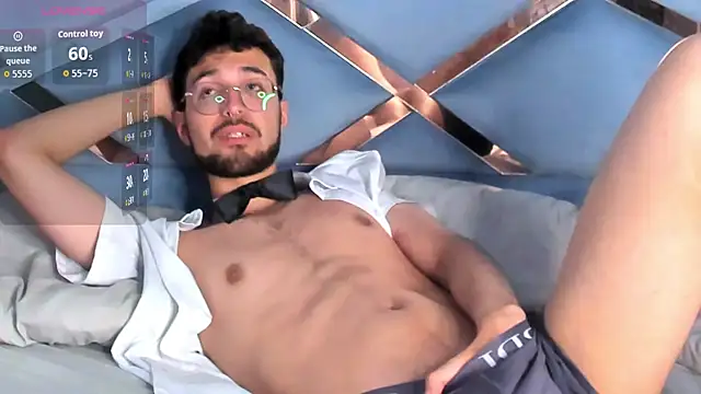 JonnyGreey's cam snapshot